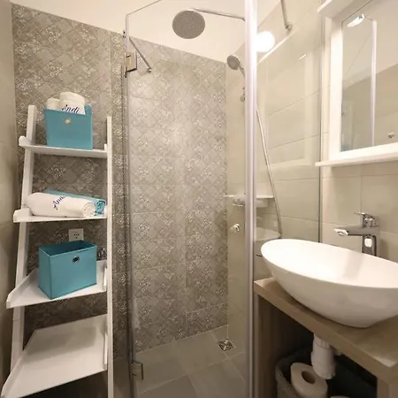 Old Town Stylish Andi アパート *